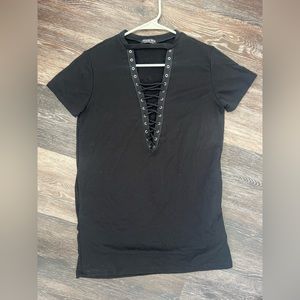 Fashionnova low v tshirt